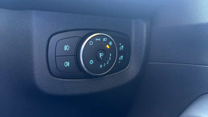 Ford Transit Courier Petrol 1.0 EcoBoost 125ps Trend Van Auto - Image 24